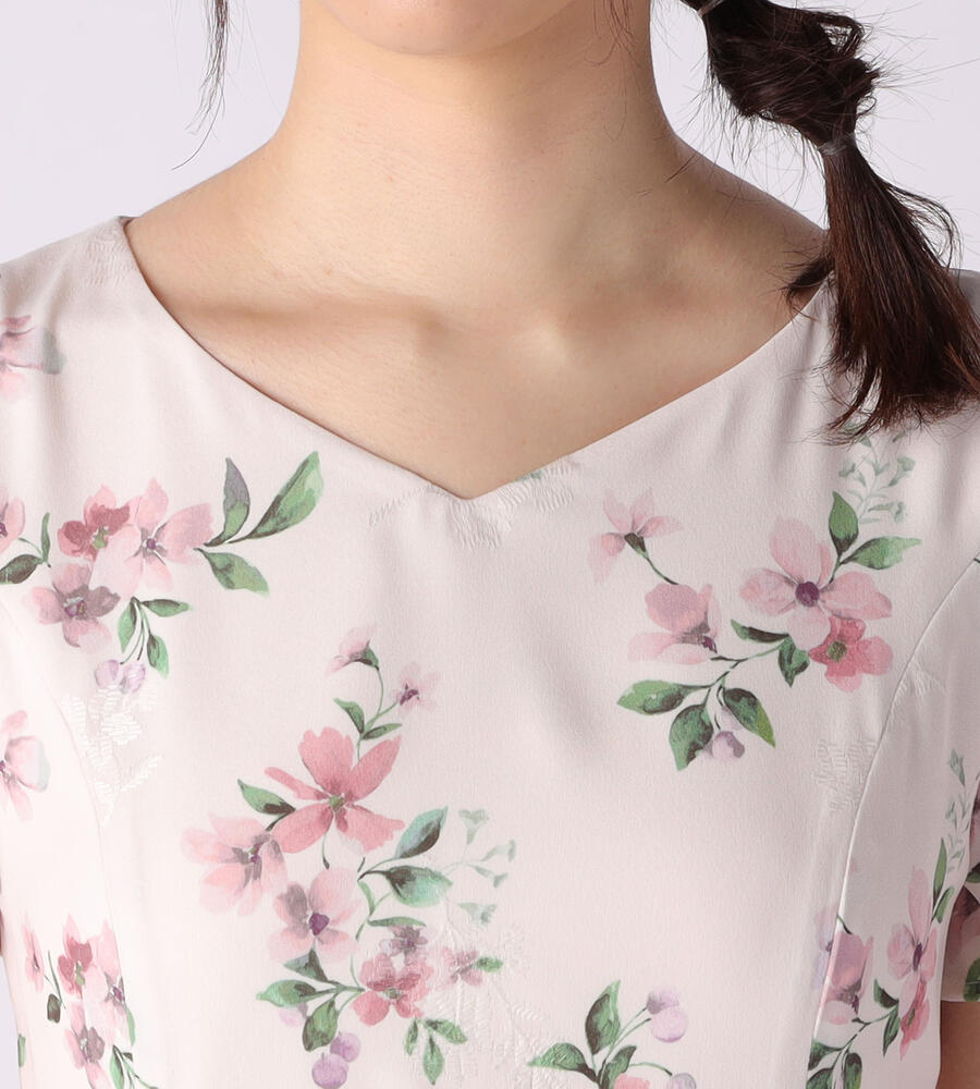 Laisse Passe レッセパッセ アンサンブル 花柄刺繍カーディガン